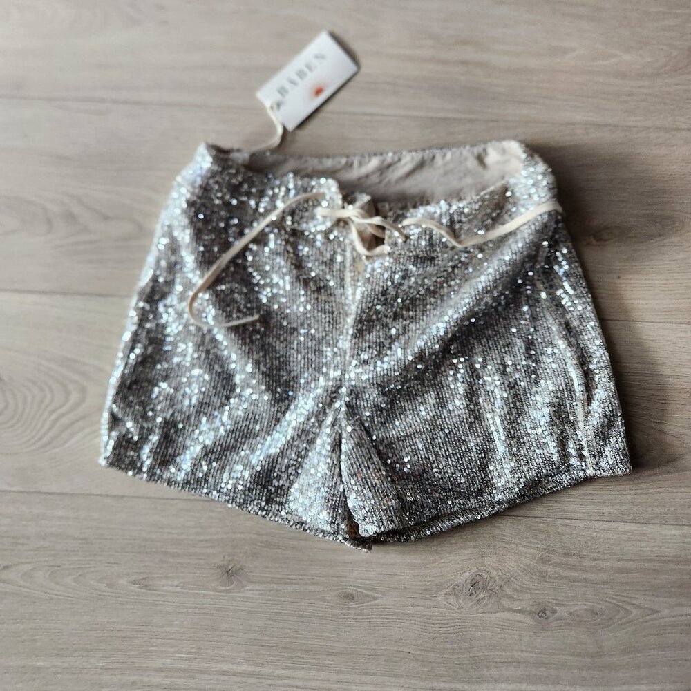 Baben Silver sequin shorts size Medium